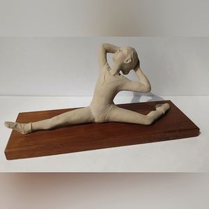 Vintage 70s Austin Productions Ballet Girl Statue Ceramic figurine 1978 dance